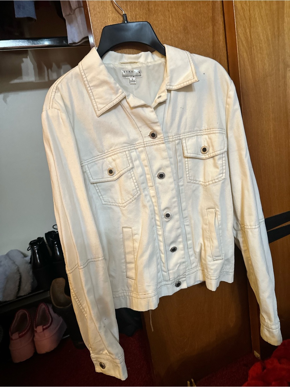 Women's Cream Button-Front Jacket